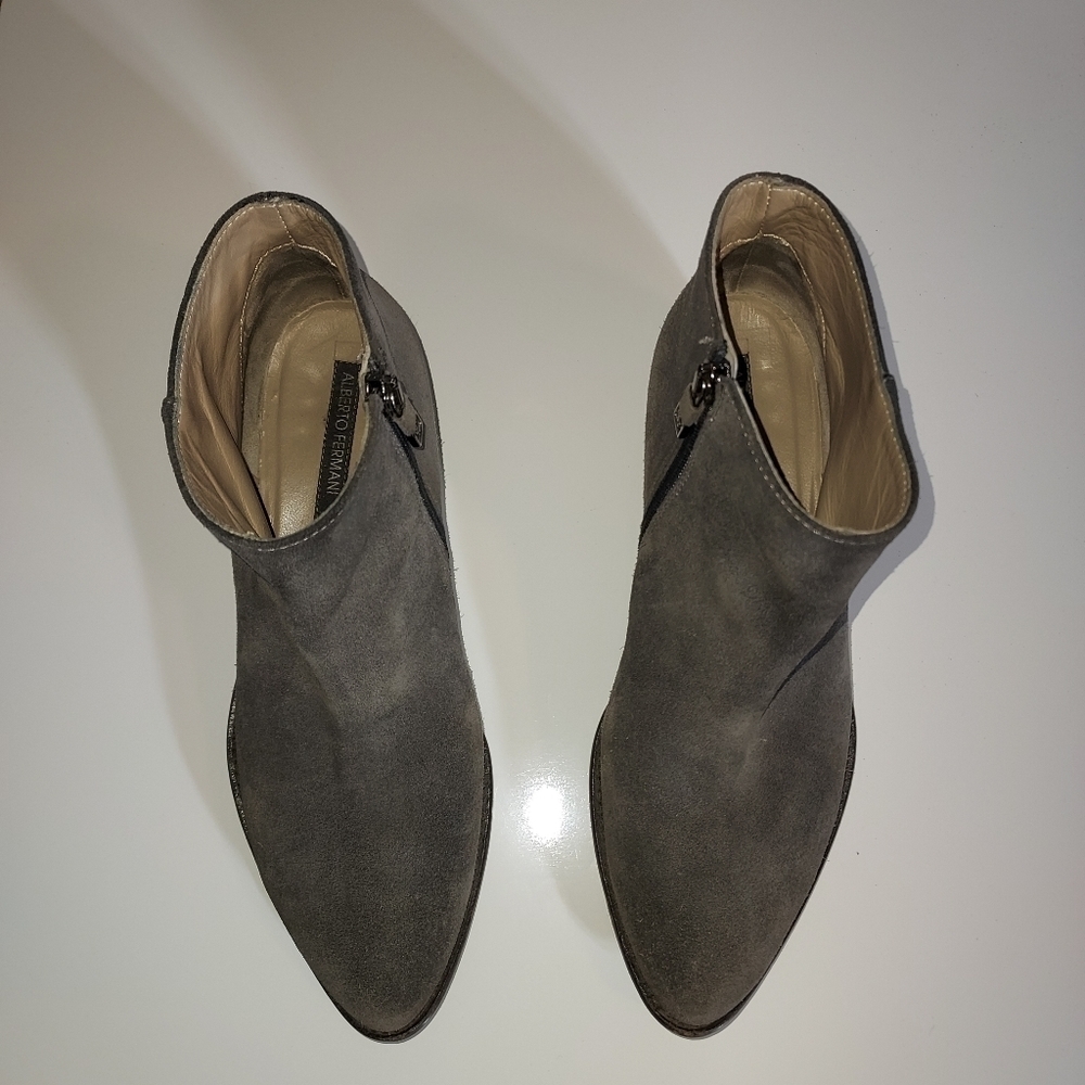 Alberto Fermani gray Suede Leather Ankle Boots Sz-8